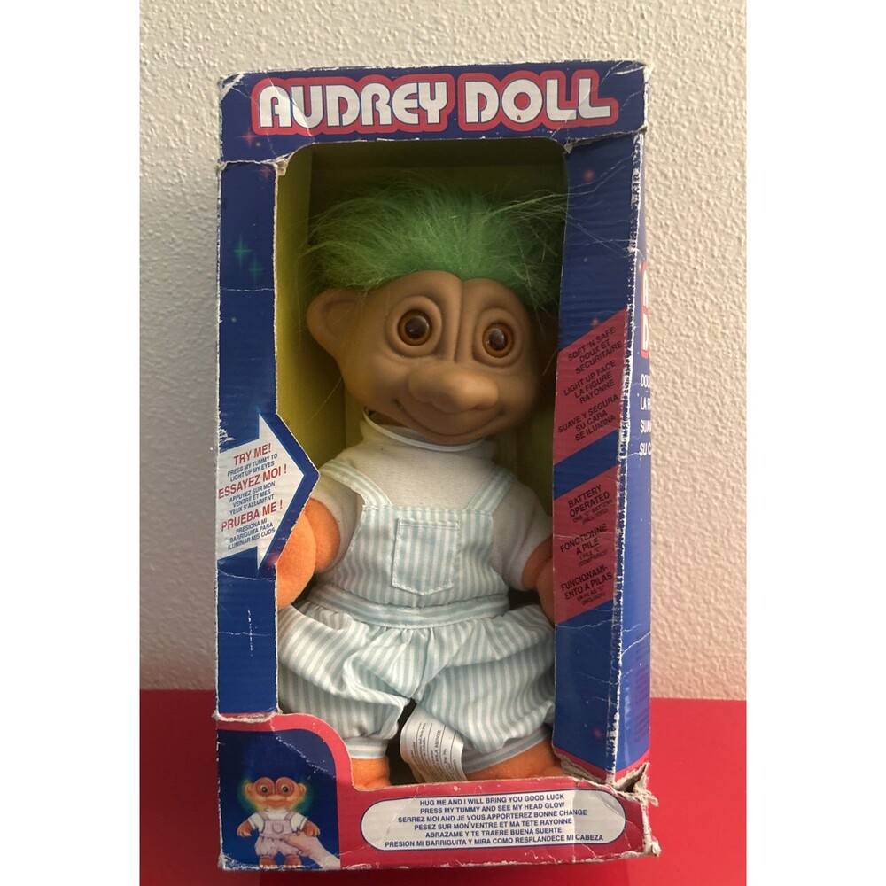 Audrey Troll Light Up New in Box Toy Doll Green Hair New Vintage